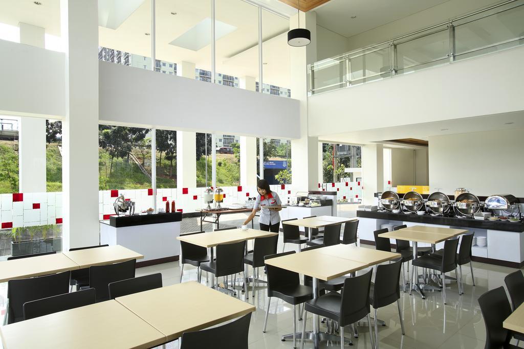 Amaris Hotel Bekasi Barat Экстерьер фото